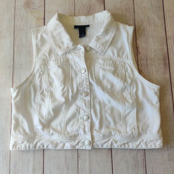 Lane Bryant crop white lightweight denim vest sz 16 - Picture 2 of 6